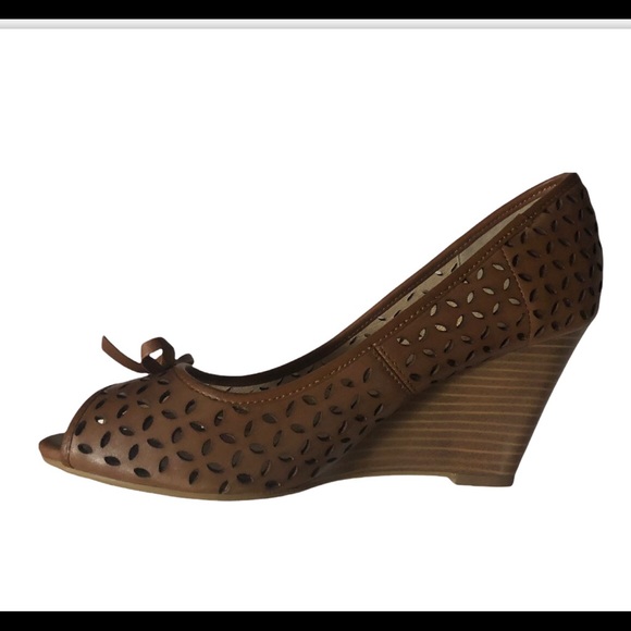 Luca Ferri Peep toe wedge sandals in cognac - Picture 3 of 3